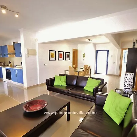 Playa Blanca Sleeps 6 Pool Air Con Wifi Playa Blanca (Lanzarote)