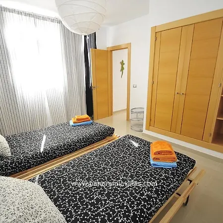 Playa Blanca Sleeps 6 Pool Air Con Wifi Villa *